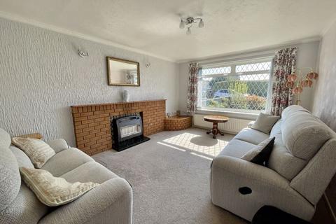 3 bedroom semi-detached bungalow for sale, OAKWOOD DRIVE, WYBERS WOOD