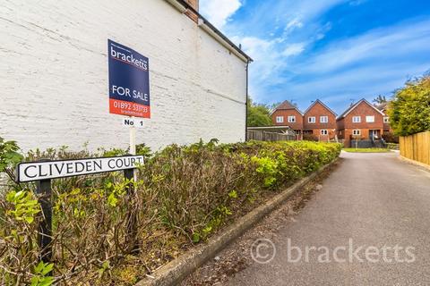 4 bedroom semi-detached house for sale, The Broadway, Lamberhurst, Tunbridge Wells