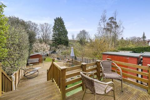 47 Oaks Road, Kenley, CR8 5NZ