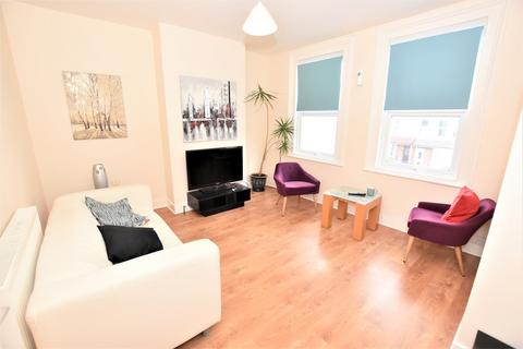 1 bedroom flat for sale, Fitzroy Avenue, Margate