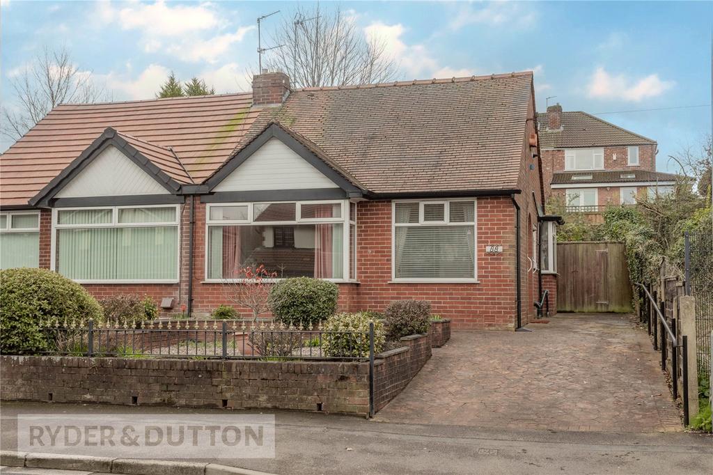 Mount Road, Alkrington, Middleton, Manchester, M24 2 bed bungalow for