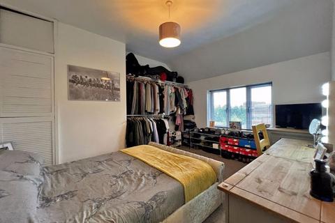 11 Old Fallings Lane, Wolverhampton, WV10 8BH