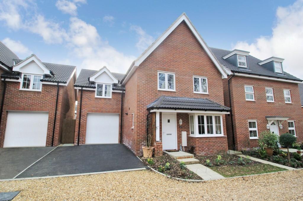 Budds Close, Hedge End 4 bed detached house £375,000