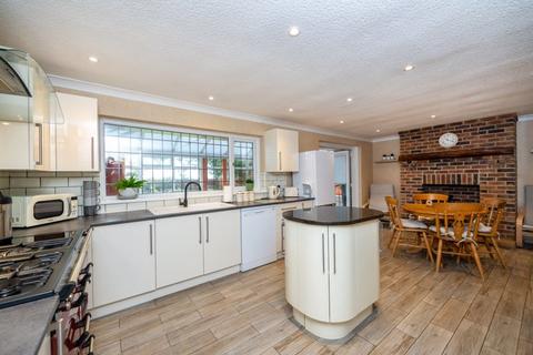 Meadow Rise Barkwith Road, South Willingham, Market Rasen, LN8 6NN