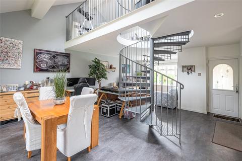 40 Millbeck Green, Collingham, Wetherby, LS22 5AJ