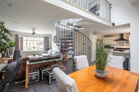 40 Millbeck Green, Collingham, Wetherby, LS22 5AJ