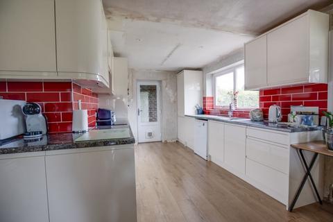 Galtres Bledlow Road, Saunderton, Princes Risborough, HP27 9NG