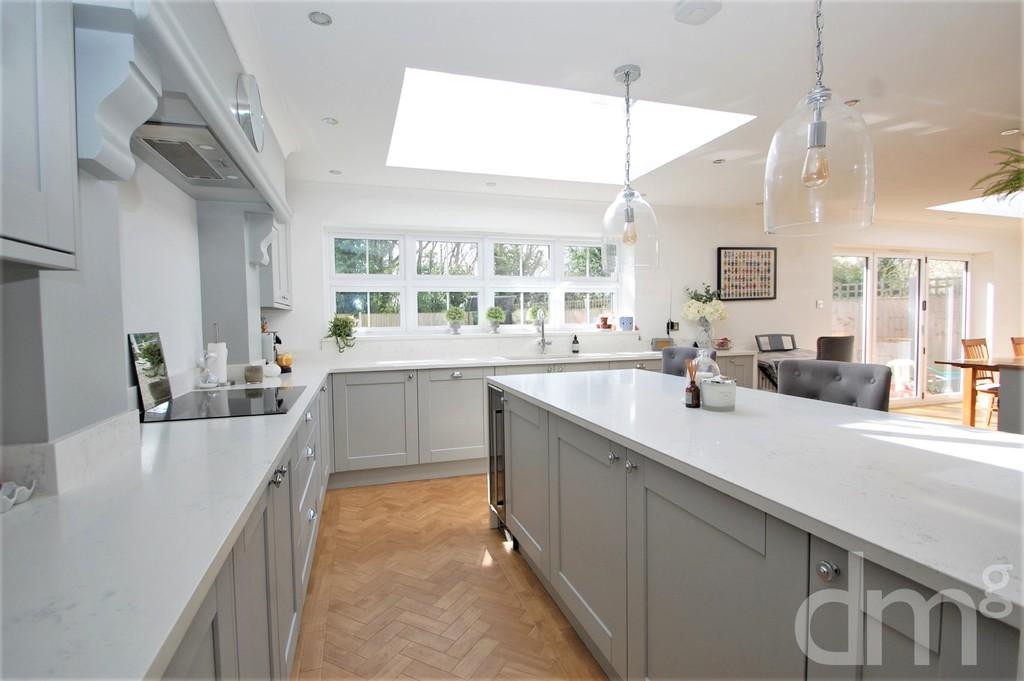 Oak Road, Tiptree 4 bed detached house for sale £600,000