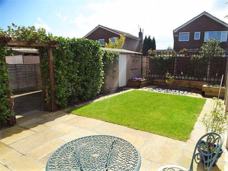 Wilton Grove, Preston PR1 3 bed semidetached house for sale £279,950