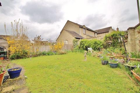 3 bedroom link detached house for sale - SCHOFIELD AVENUE, Witney OX28 1JR