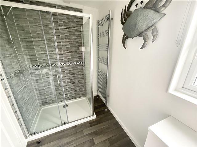 En Suite 1