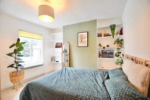 1 bedroom flat to rent, Tennyson Road, Leyton, E10