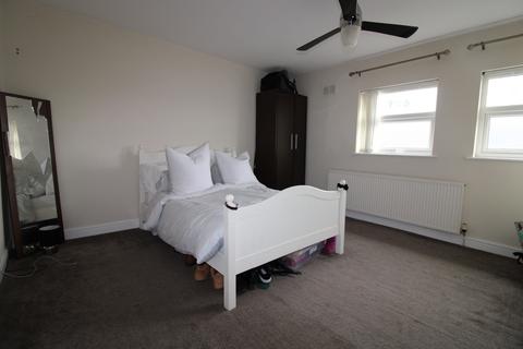 46 Bowland Road, Heysham, Morecambe, LA3 2EW