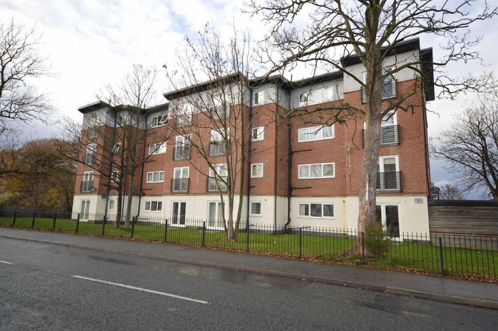 Regency Court, Rock Ferry, Wirral 2 bed apartment £575 pcm (£133 pw)