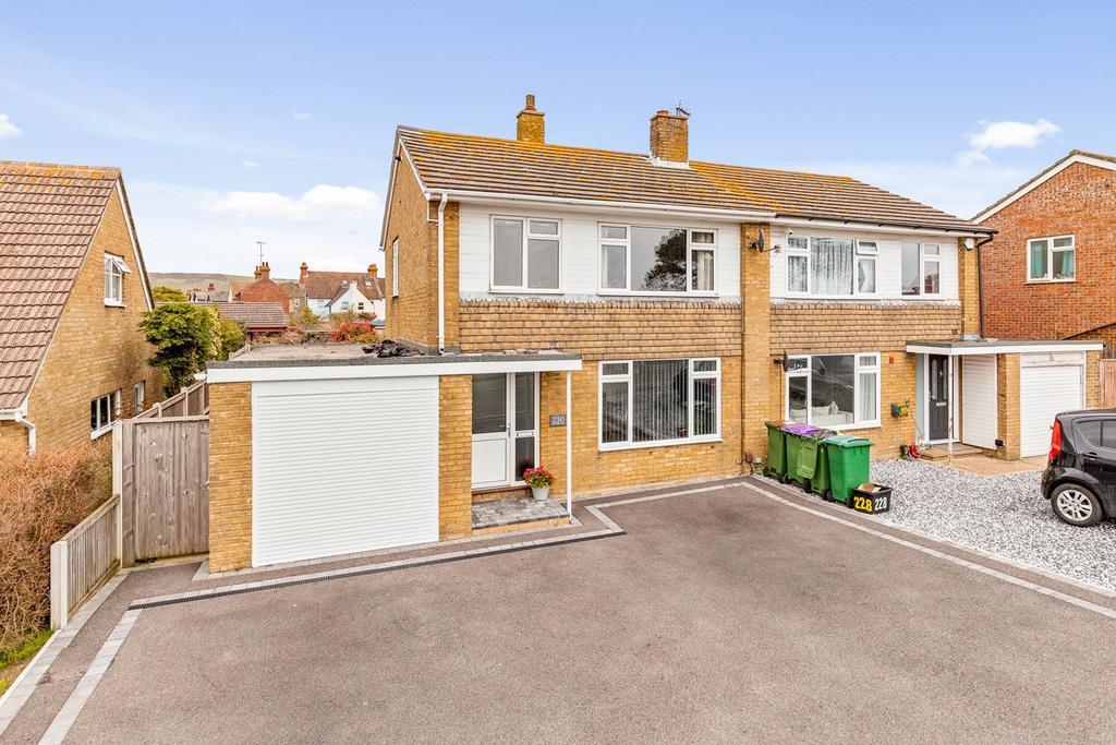 Shorncliffe Road, Folkestone, CT20 3 bed semidetached house for sale