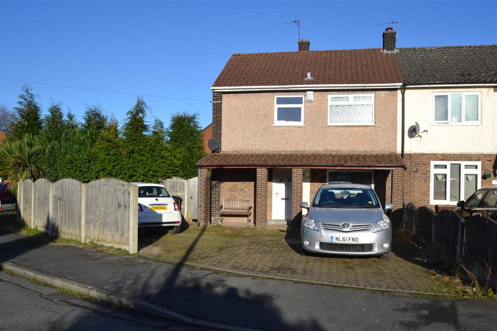 Kelsall Road, Cheadle 2 bed terraced house £1,100 pcm (£254 pw)