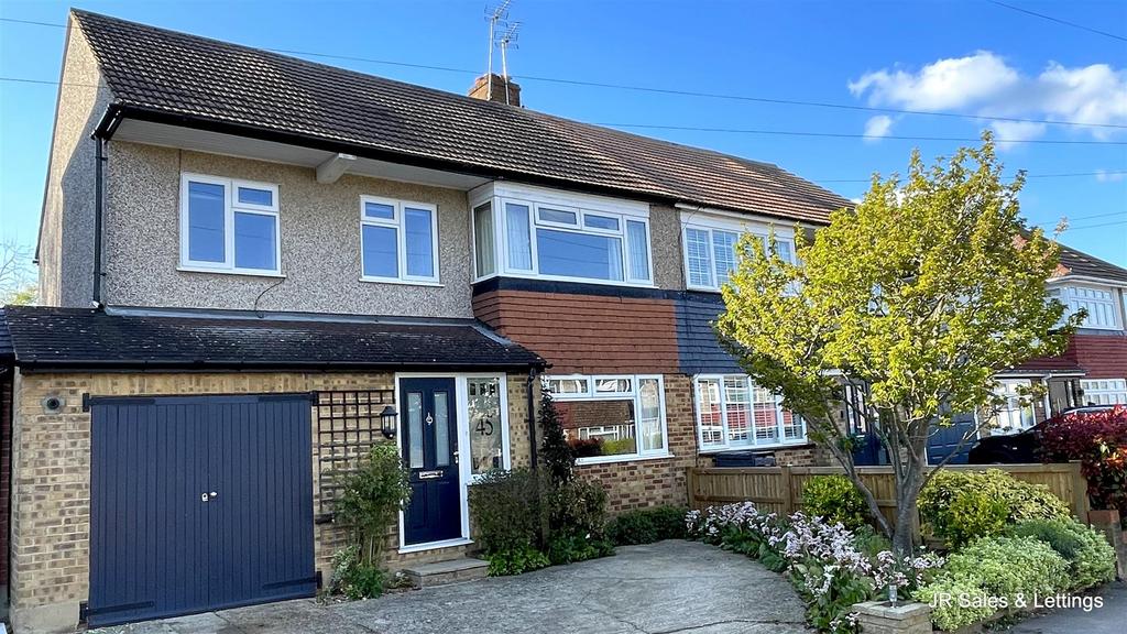 Beehive Road, Goffs Oak 4 bed semidetached house for sale £650,000