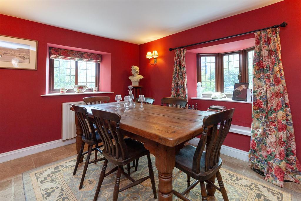 Dining Room 2.jpg