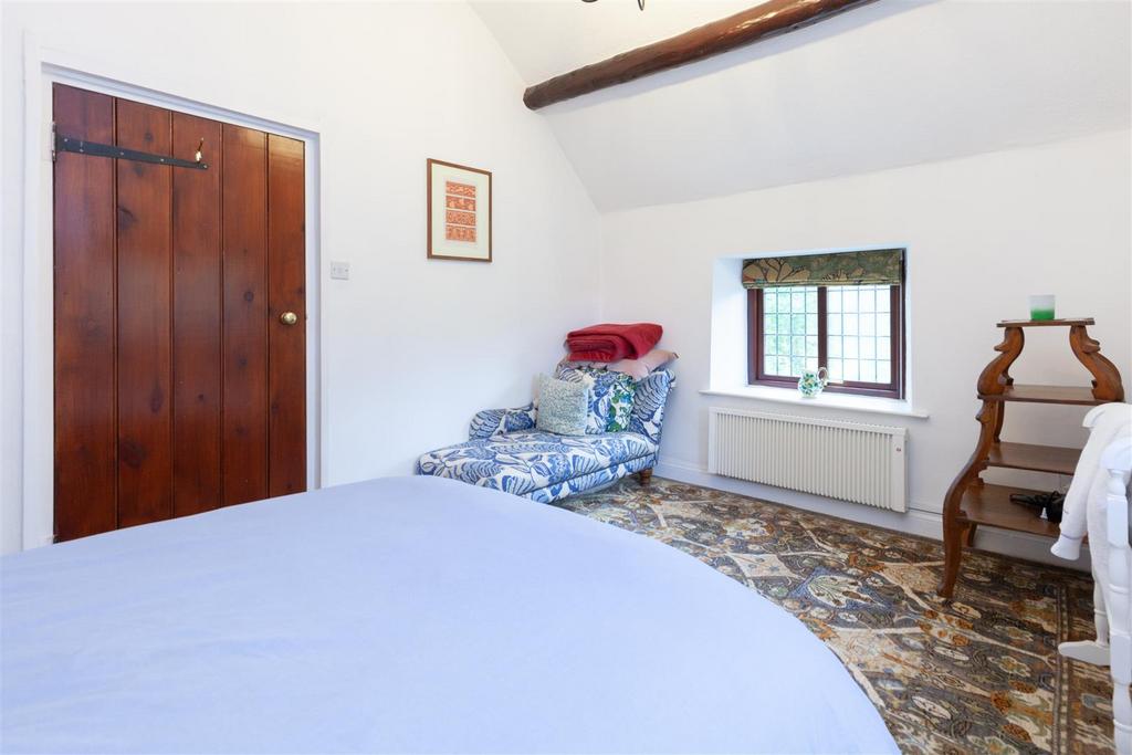 Master Bedroom 3.jpg