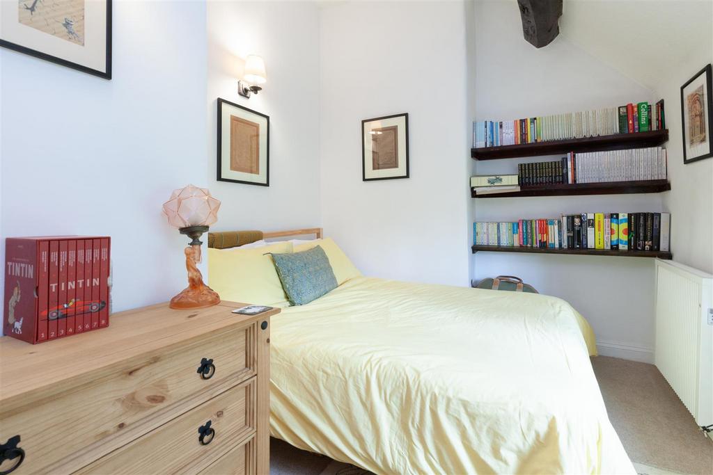 Bedroom 2 2.jpg