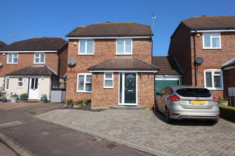 122 Hayfield, Stevenage, SG2 7JR