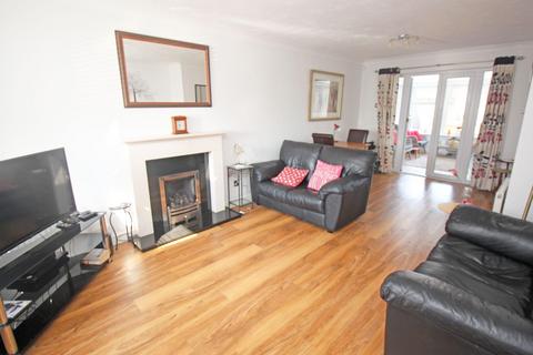 122 Hayfield, Stevenage, SG2 7JR