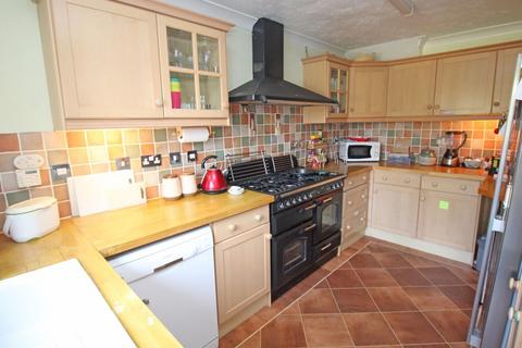 122 Hayfield, Stevenage, SG2 7JR