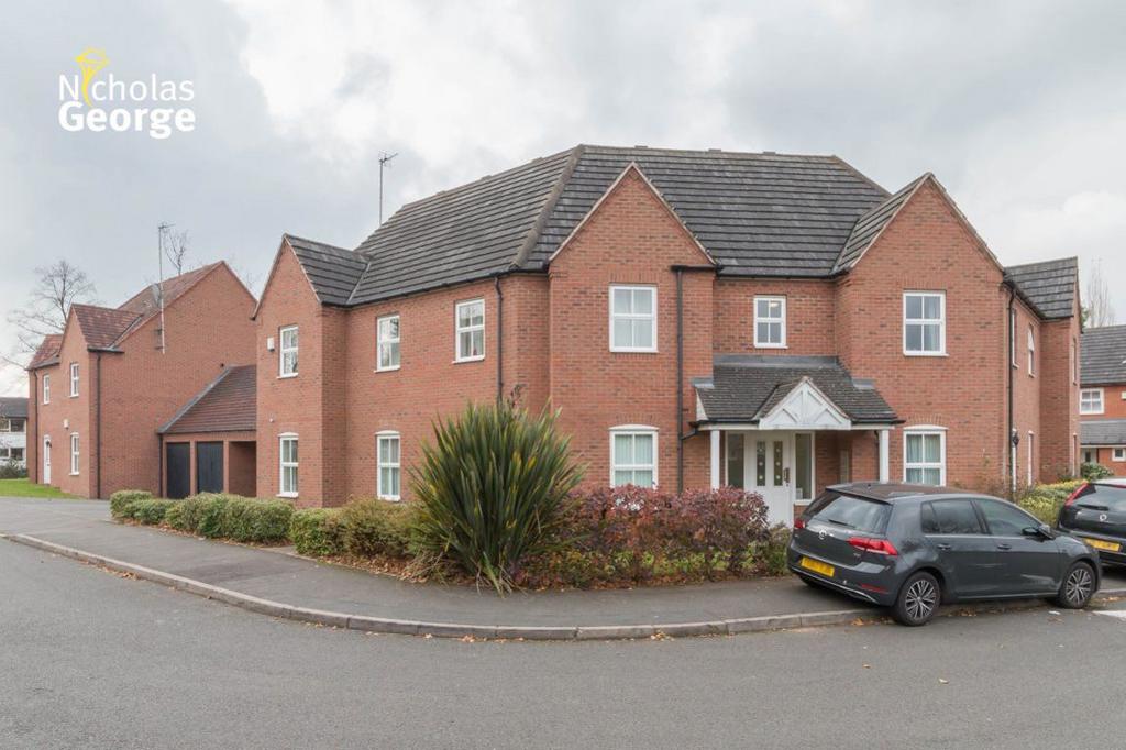 Harlequin Drive, Moseley, B13 8NU 2 bed flat £850 pcm (£196 pw)