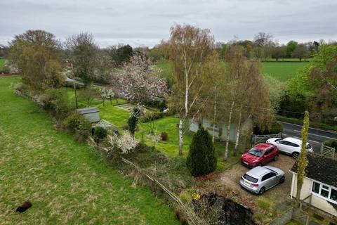 4 bedroom detached bungalow for sale, Kiln Lane, Cross Lanes, Wrexham