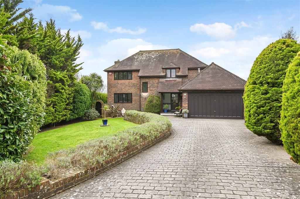 Bedhampton, Hampshire 4 bed detached house for sale £800,000