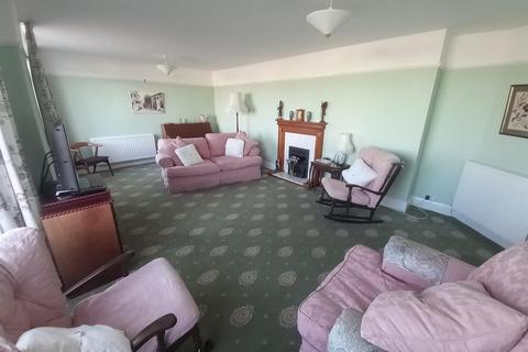 4 bedroom detached house for sale, Crugan Avenue, Kinmel Bay