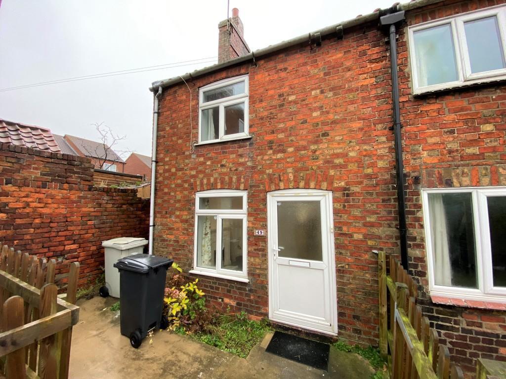 Halton Road, Spilsby 2 bed end of terrace house £525 pcm (£121 pw)
