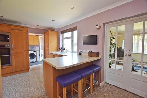 8 Boughton Close, Gillingham, ME8 6ND