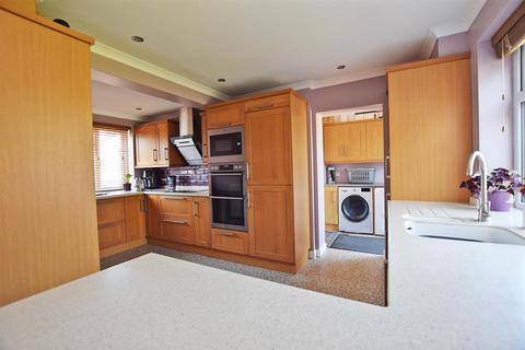 8 Boughton Close, Gillingham, ME8 6ND