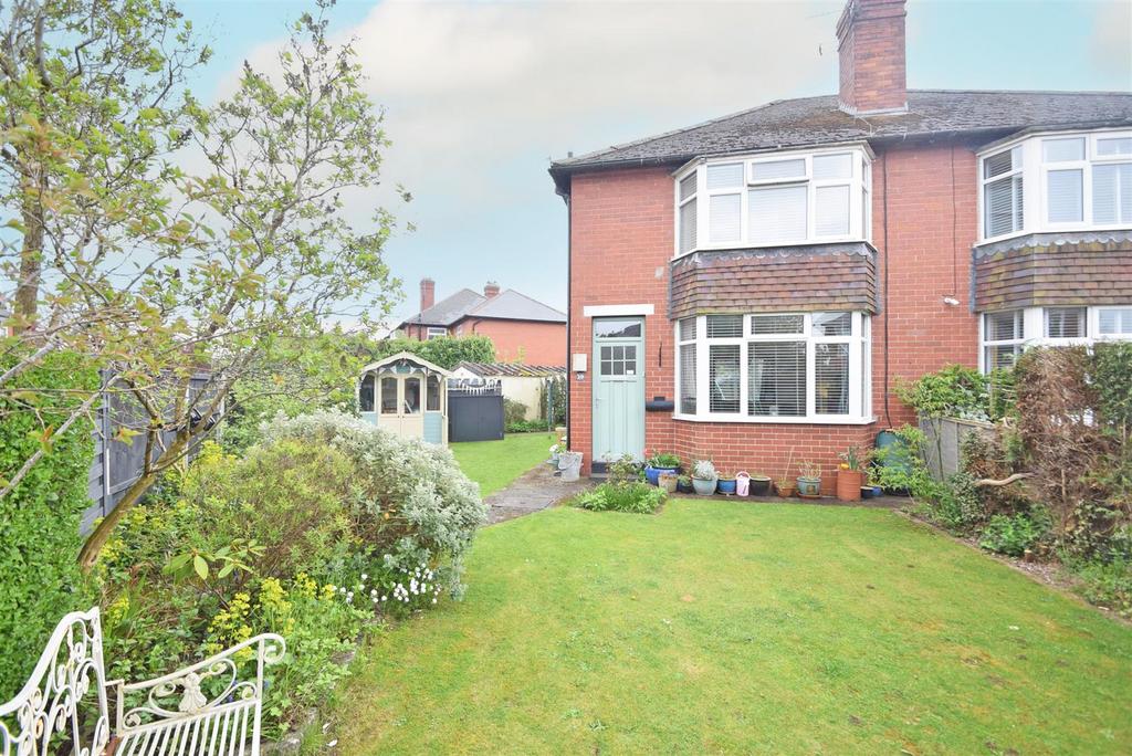 Meole Walk, Meole Village, Shrewsbury 3 bed semidetached house for