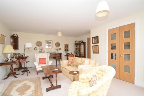 2 bedroom apartment for sale - Stiperstones Court, Shrewsbury