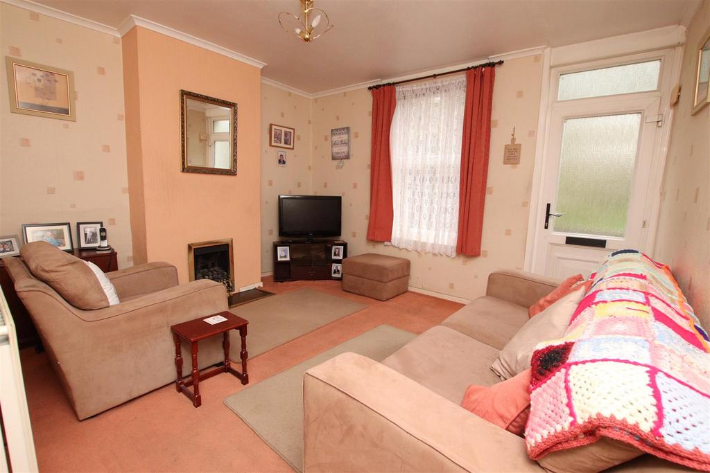 Living Room.JPG