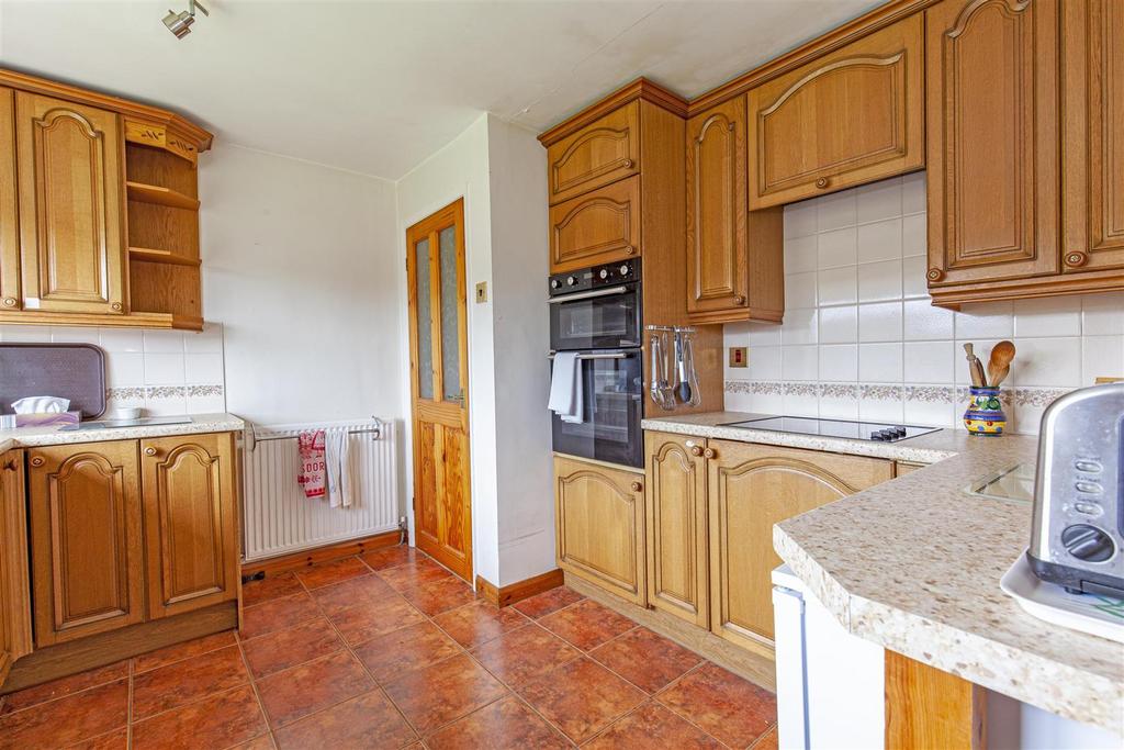 Kitchen-2.jpg