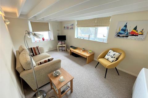 2 bedroom apartment for sale, Lostwithiel Street, Fowey