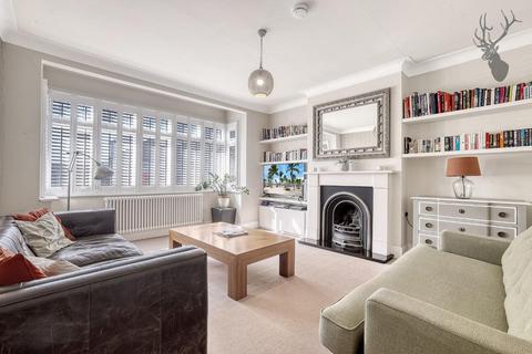 12 Mount View Road, London, E4 7EF