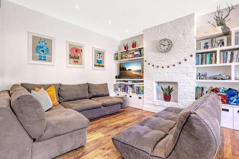 12 Mount View Road, London, E4 7EF
