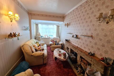 98 Nightingale Road, Carshalton, SM5 2EN
