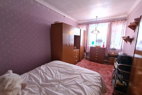 98 Nightingale Road, Carshalton, SM5 2EN