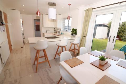 15 The Leaze, Yate, Bristol, BS37 5XJ
