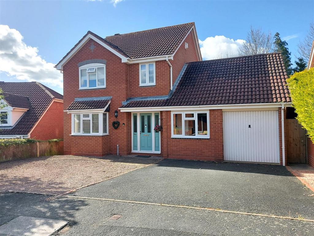 Steatite Way, StourportOnSevern 5 bed detached house for sale £395,000