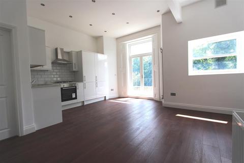 1 bedroom apartment to rent, Ospringe Road, Kentish Town, NW5