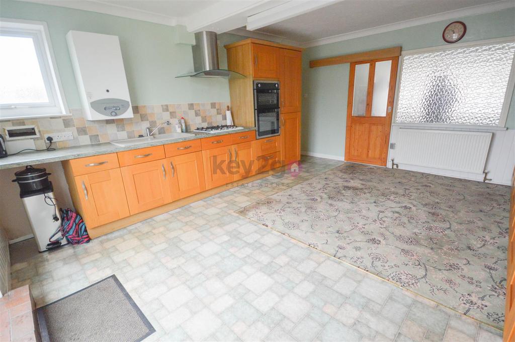 Eyre Street, Creswell, Worksop, S80 3 bed semidetached house for sale