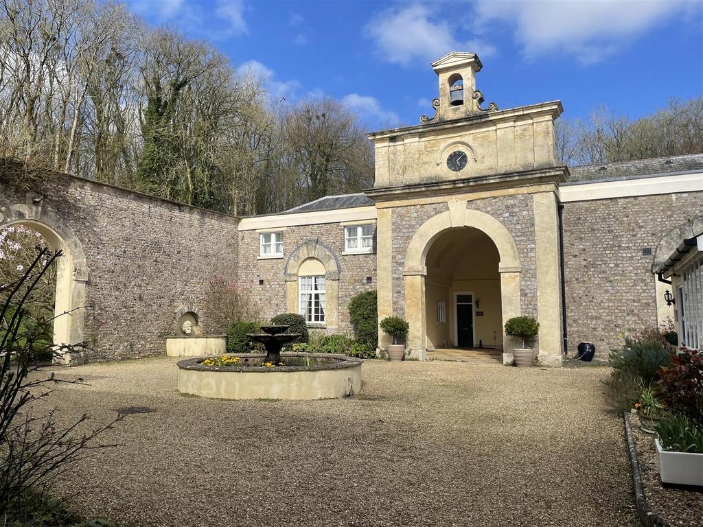 Widworthy Court, Wilmington, Honiton 1 bed apartment £775 pcm (£179 pw)