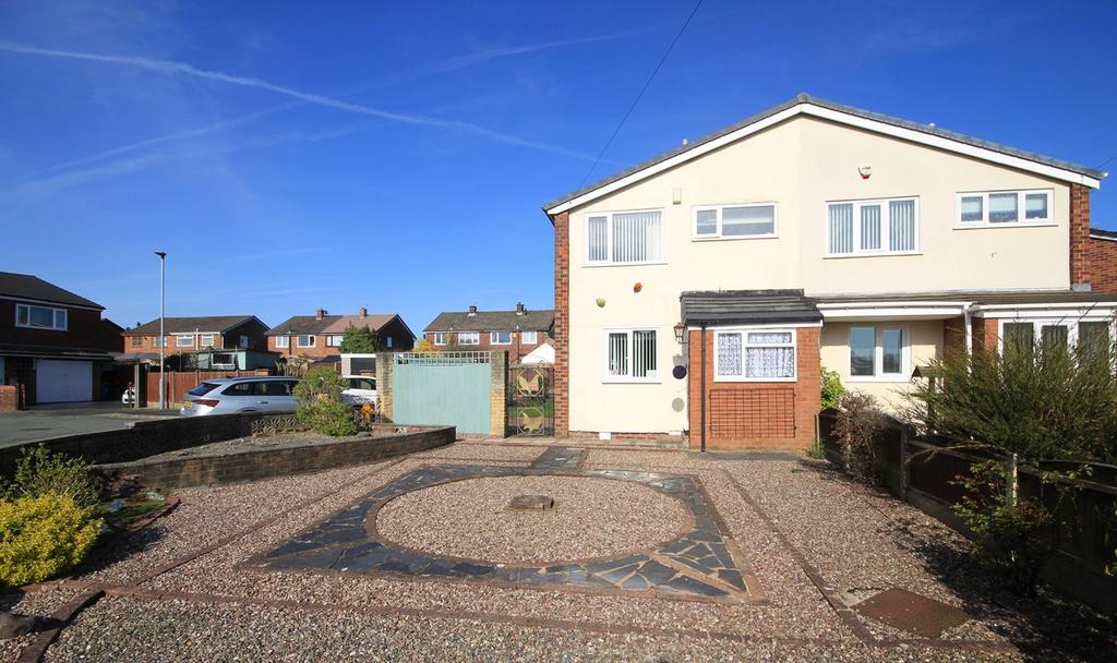 Weymouth Road, Burtonwood, Warrington, WA5 3 bed semidetached house