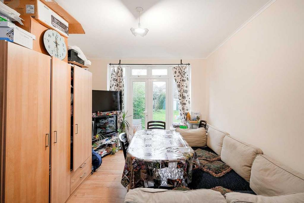 6 Underwood Road-2 RSLG.JPG